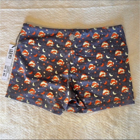 IAB Halloween shorts - Picture 2 of 3